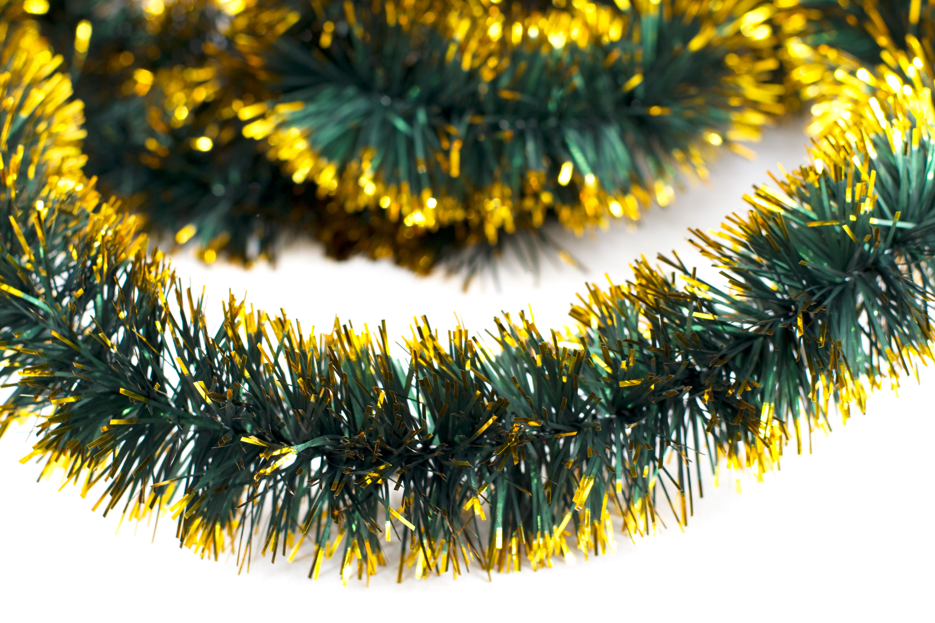 Weihnachtsgirlande Lametta 5cm x 3m Dunkelgrün matt / Gold