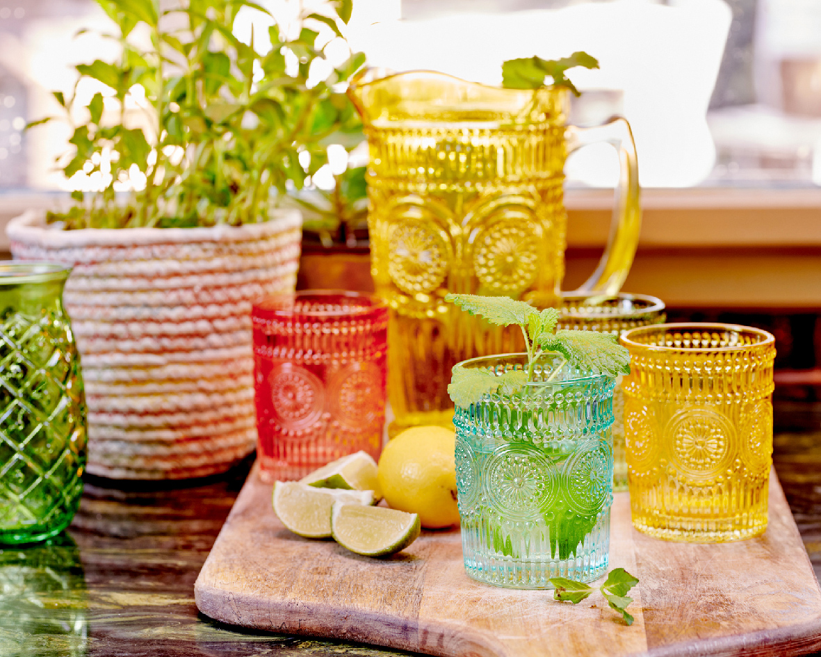 Paket] Trinkgläser aus Glas mit Ornament Muster 10cm bunt 300ml 4er Set