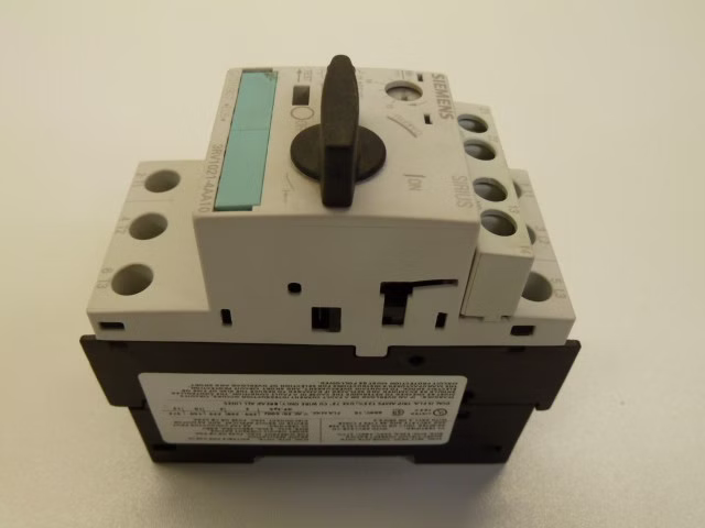 Siemens SIRIUS Leistungsschalter 3RV1021-4AA10 3 Schließer Max. 690 V 50/60 Hz