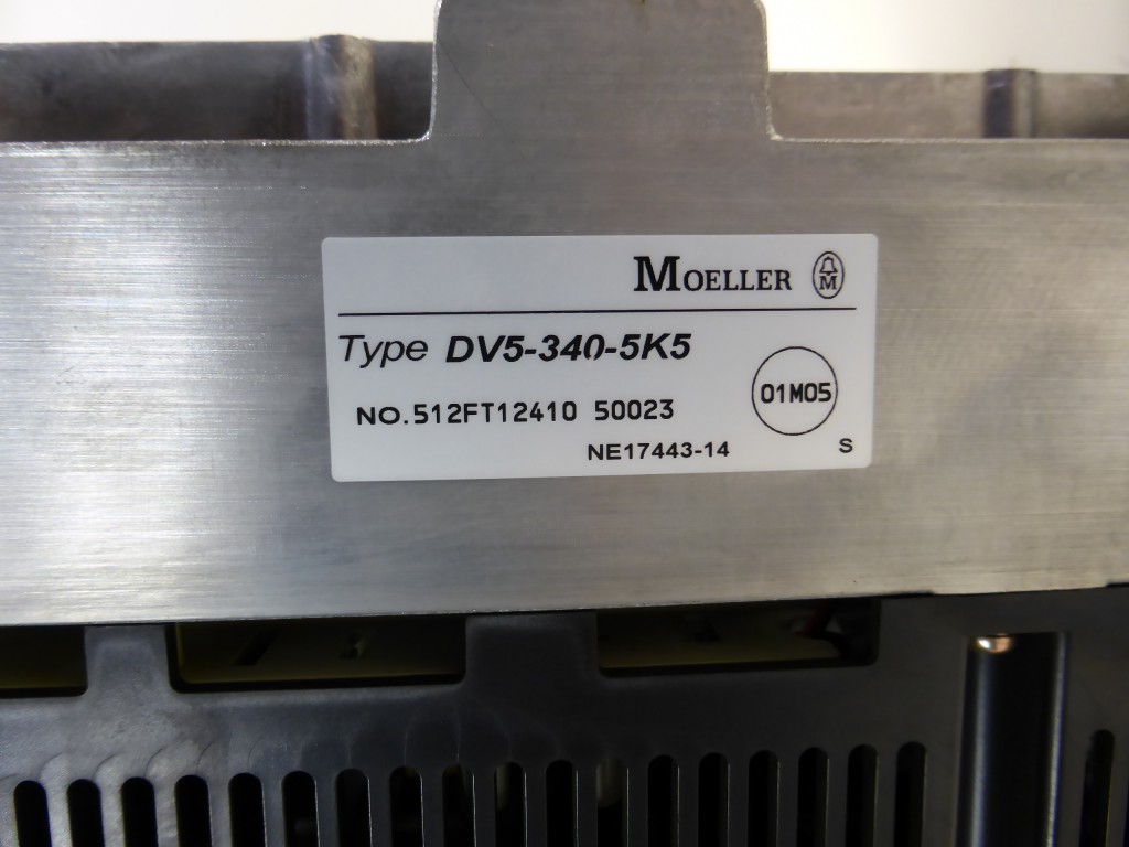10571-Moeller-DV5-340-5K5-Frequenzumrichter-Umrichter-_3.JPG