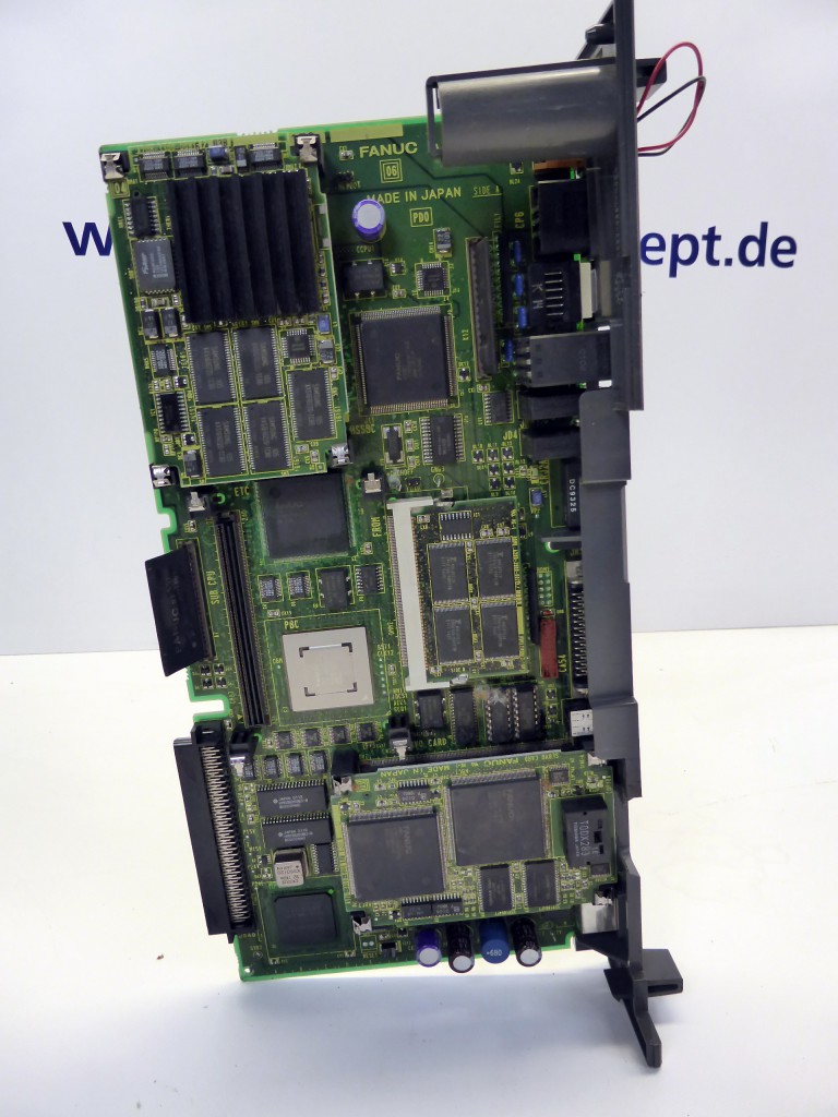 11364-Fanuc--A16B-3200-0330--CNC--Control--Roboter-.JPG