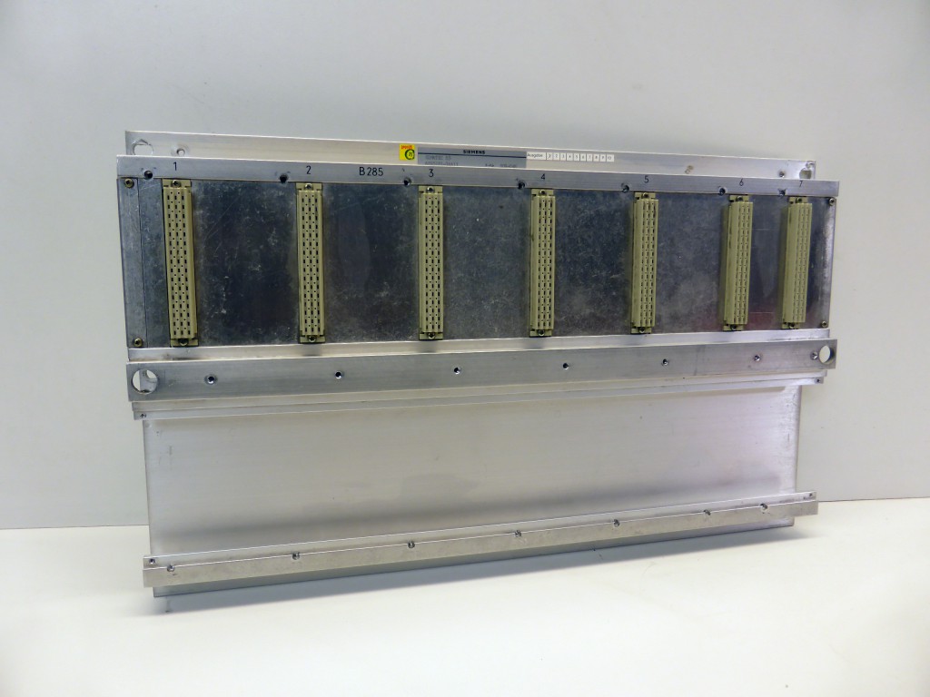 11447-Siemens--6ES5181-3AA11--SIMATIC--S5--EG--181-.jpg