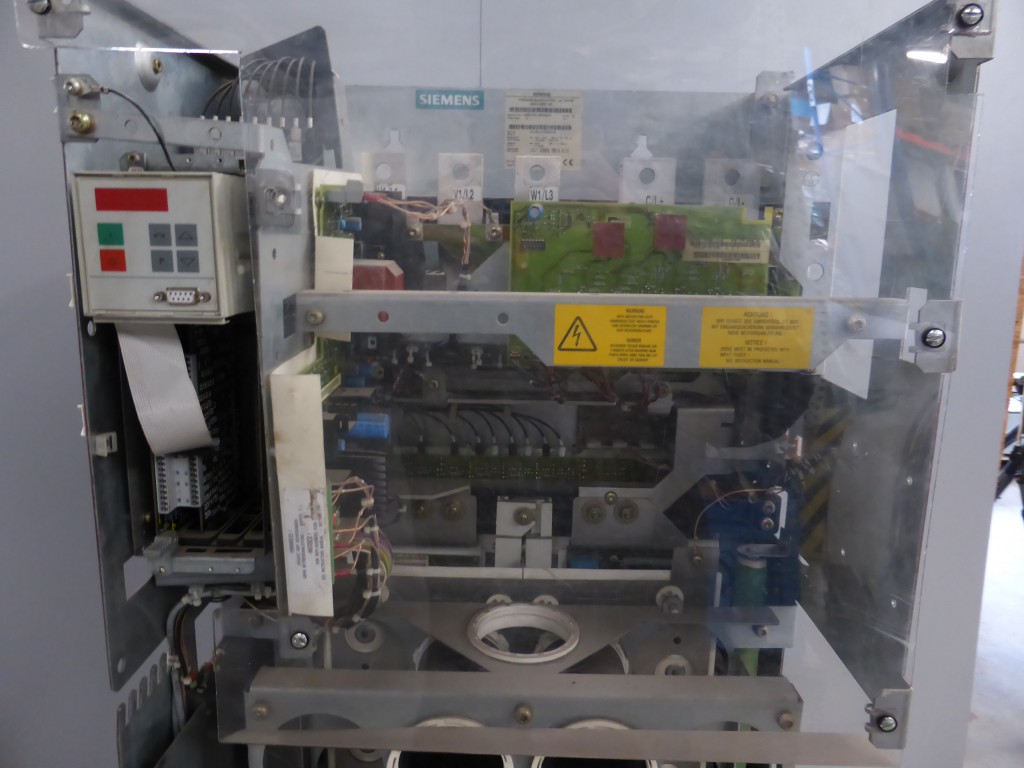 11476-Siemens--6SE7031-3FG20-Z--Frequenzumrichter_2.JPG