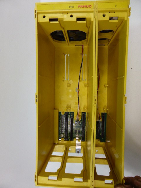 13266-Fanuc-Back-Plane-3-Slot-A05B-2316-C105--Fan_2.JPG