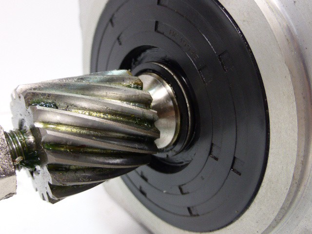 13366-Fanuc-a6-3000-A06B-0128-B175-AC-Servomotor-_1.JPG