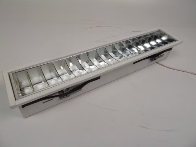 ETAP UT1810/114HFW L63 A10 Reflektorlampe Einbauleuchte