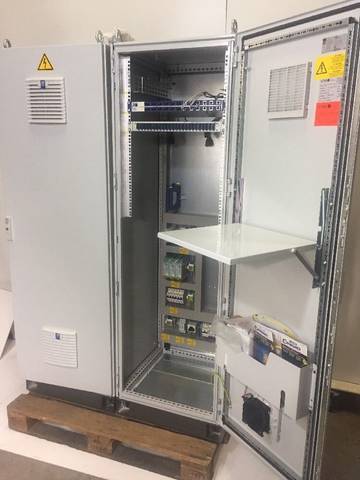 Communication cabinet Istab Hirschmann Mach 1020 for solar 13,000 euros