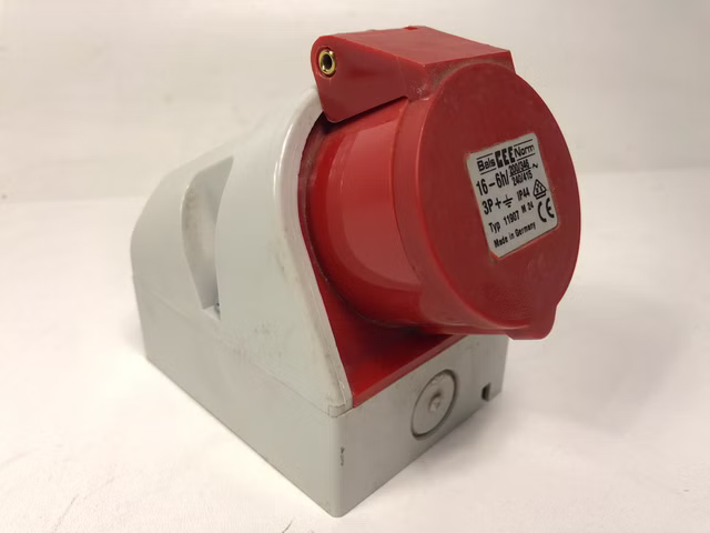 BALS 11907 Wandsteckdose 16A 4-pol IP44 Made in Germany