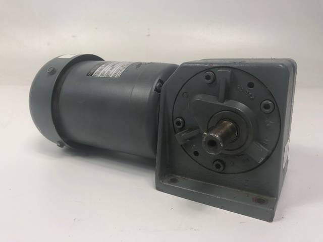 Мотор-редуктор Danfoss Bauer SZ1-10 /DO44-141, электродвигатель, 3-фазный AC