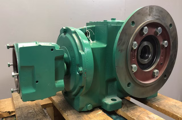 Leroy Somer Getriebe OT 3535 S BT V3 H Elektromotor GetriebeGear Box +neu+