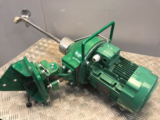 Leroy Somer LS100L Asynchronmotor + VA Tech Mischgerät Rührwerk EV 110006E Mixer