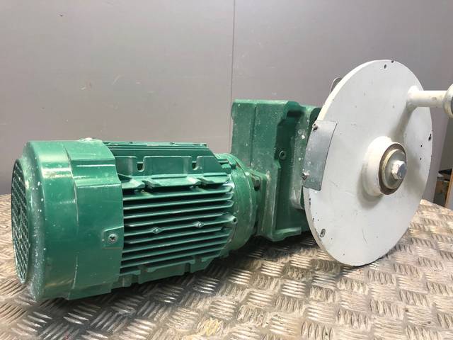محرك Leroy Somer LS100L غير متزامن + ناقل حركة MB 2501 B3 + قضبان ربط
