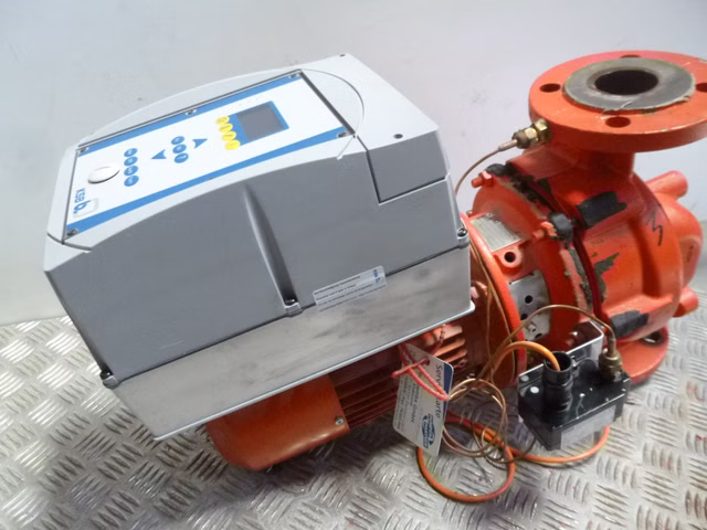 KSB Pumpe Etaline GN 050-160/074 G10 Kreiselpumpe Pumpe + Frequenzumrichter