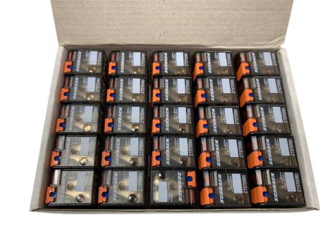 25x Schrack Control Cabinet Relay ZT570060 Relay Relay