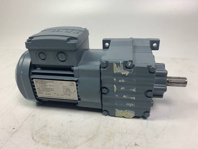 SEW Eurodrive R17DR63L6/TH محرك كهربائي محرك تروس محرك 870 rpm 0.18 kW