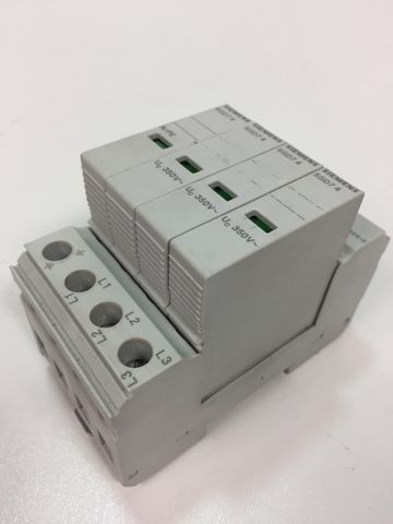 Siemens 5SD7 424-0 Surge Protection Surge Protective Device