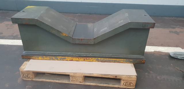 Solid Steel Prism Support 1100 kg Prism Insert 137 cm Clamping Block Prism