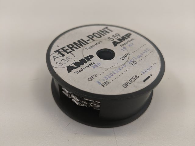 AMP Termi Point Gun Accessories - Clips Splices 3-330854-0 AS336/559 - 250 pieces