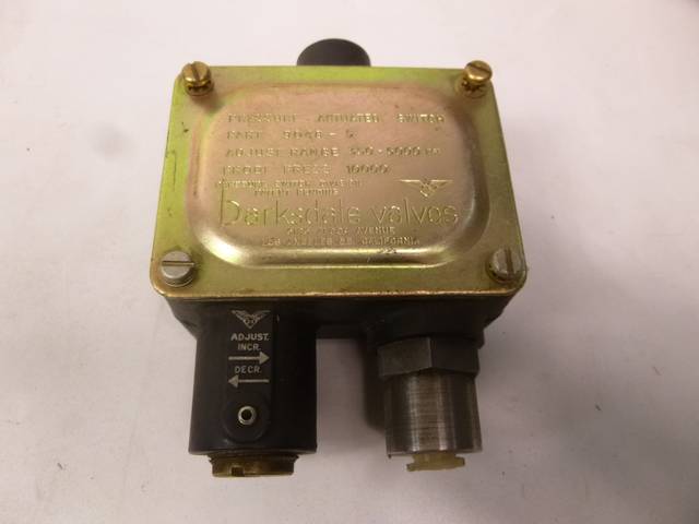 Barksdale piston pressure switch 9048-5 piston switch pressure switch