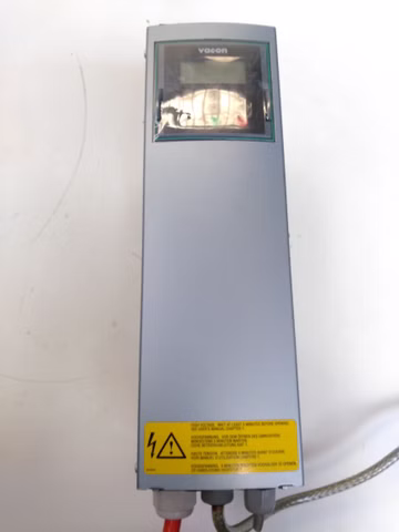 Vacon Vaasa Control Oy 1.5CXL4G5I0 Frequenzumrichter 2,2kW Converter 15CXL4G5I0