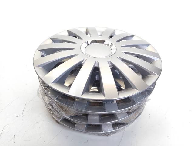 Albrecht Wheel Cover Set Sail Plus 13" Silver Wheel Caps Set