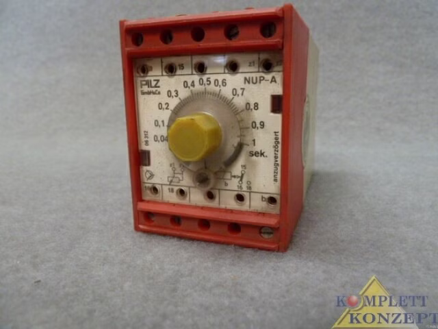 Pilz NUP/A/1/220V Zeitrelais Timer 220V