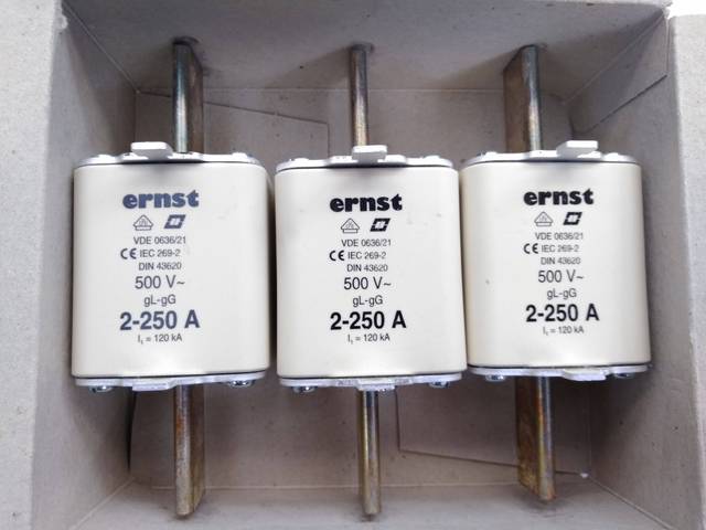 3 pieces Ernst NH fuse fuse cartridge fuse 250A 500V