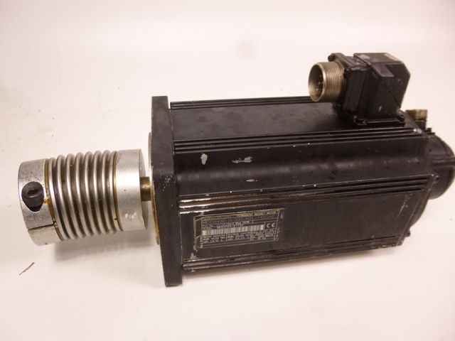 Indramat MDD093B-N-030-N2L-110GA0 محرك مؤازر محرك