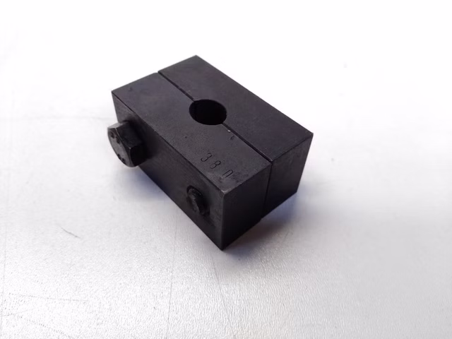 Original GM 93196769 Verstärkung Reinforcement Opel Chevrolet