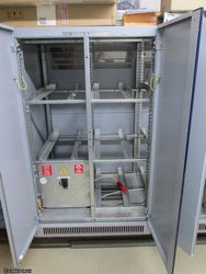 Lieber Hiross USV Systeme ohne Batterien mit optionalem Batterieschrank HIROSS ohne Batterien optinal Zubehör
