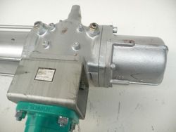 2307-2.jpg 2307-2.jpg