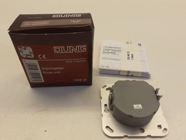 Jung 1208UI Impulse Generator Automatic Switch Motion Detector Motion Alarm