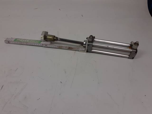 Festo DNU-40-120-PPV-A Standard Cylinder (47cmx5cmx5cm) Cylinder Pneumatic Cylinder 14131