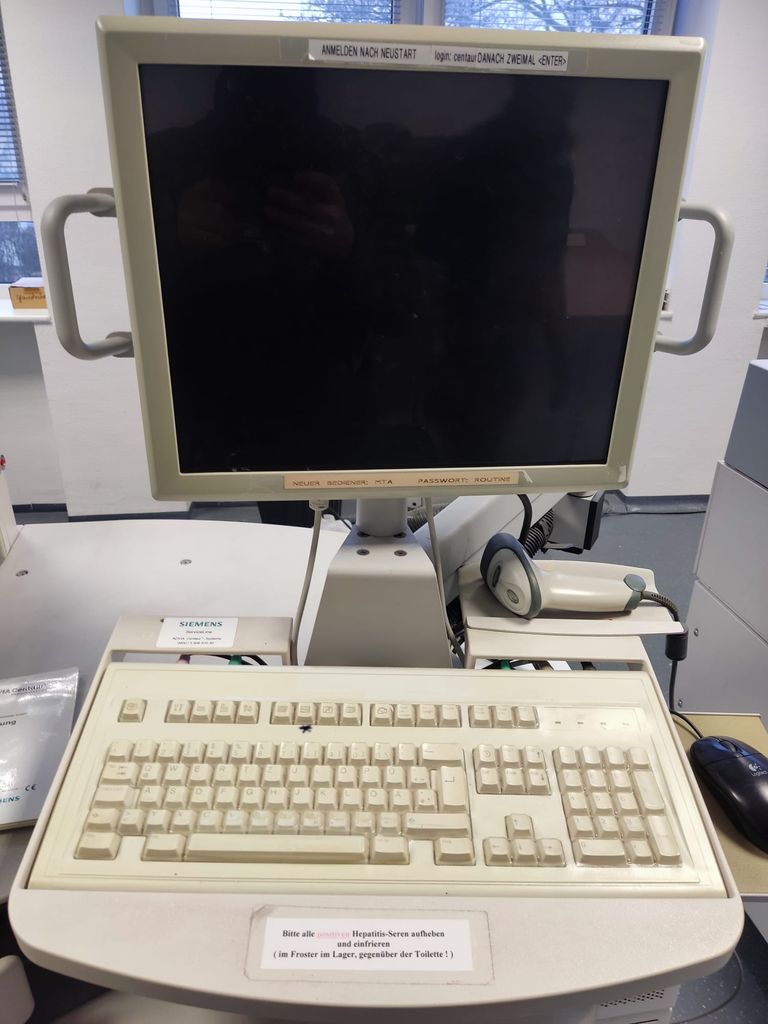 Siemens ADVIA Centaur XP Diagnosegerät Siemens ADVIA Centaur XP Diagnosegerät für Labormedizin