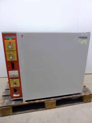 Heraeus B 5060 EK-C02 Begasungsbrutschrank Inkubator Brutschrank