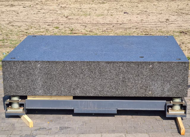 Granit Messplatte Kontrollplatte Anreißplatte Schwingungsisoliert 200x145x40cm