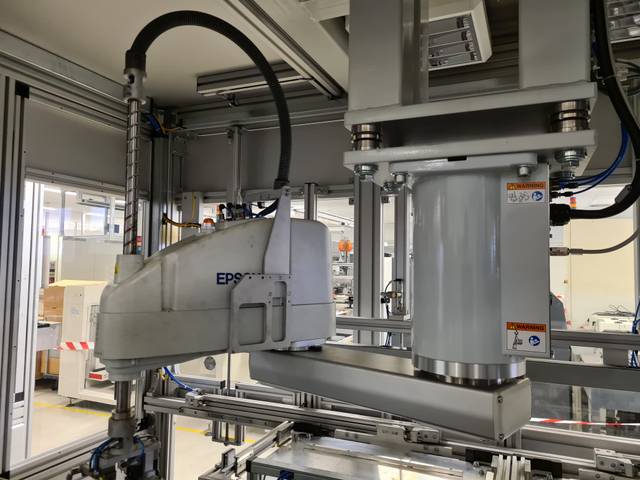 Epson G10-854SR 4-axis SCARA industrial robot robot with RC180 control