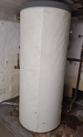 Vaillant VIH 300/7 bodenstehender Warmwasserspeicher 300 Liter Wasserspeicher