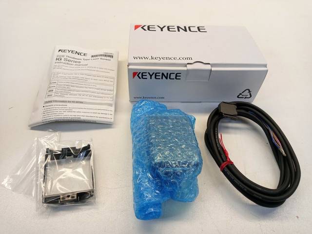 Keyence IG-1500 signal amplifier IG1500 line sensor IG 1500 panel sensor