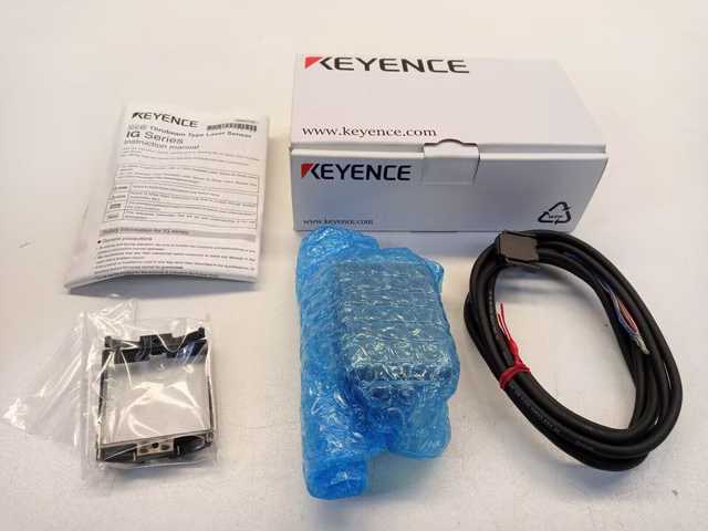 Keyence IG-1500 Messverstärker IG1500 Zeilensensor IG 1500 Schalttafel Sensor