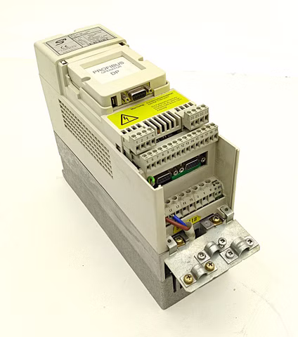 KEB Combivert S4 01.S4.D2E-3002, Frequenzumrichter, Wechsler, Umrichter, 0,46 kVA