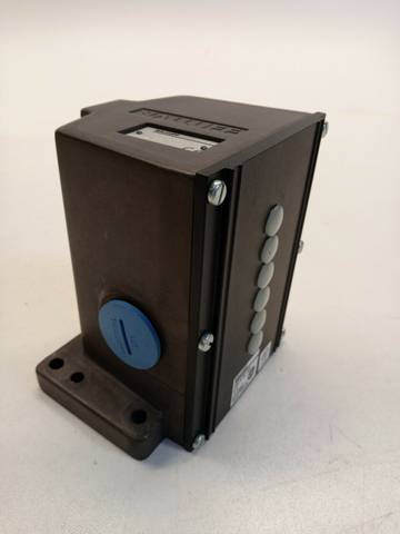 Balluff BNS00KK mechanical position switch BNS 819-D06-D12-100-10-FD
