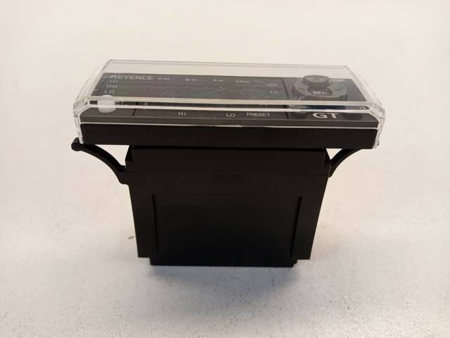 Keyence GT2-75P Measurement Amplifier Panel Mount GT275P PNP GT2 75P Sensor