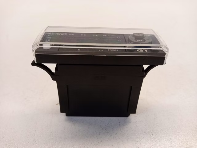 Keyence GT2-75P Messverstärker Schalttafelmontage GT275P PNP GT2 75P Sensor