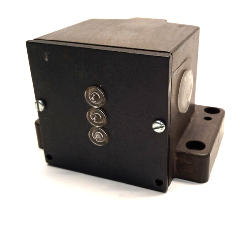 Balluff BES 516-B3-PA-12-602-11 Proximity Switch