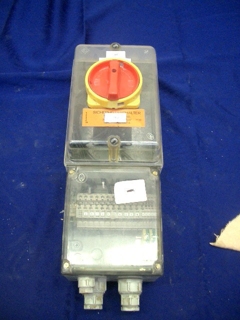 2725-1.jpg 2725-1.jpg