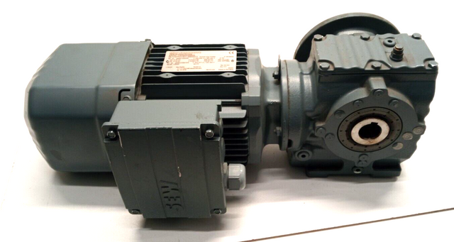 SEW Eurodrive SAF47 DRS80S4BE05 محرك تروس محرك كهربائي 1400 دورة في الدقيقة 0.75 كيلو واط