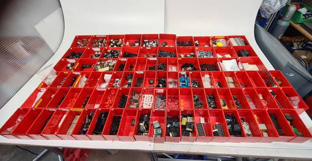 Control cabinet accessories switches buttons plugs caps key switches relays
