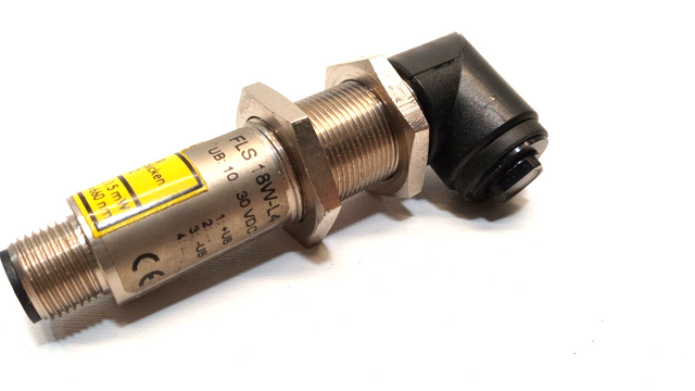 حاجز ضوئي ليزر Sensopart FLS 18W-L4