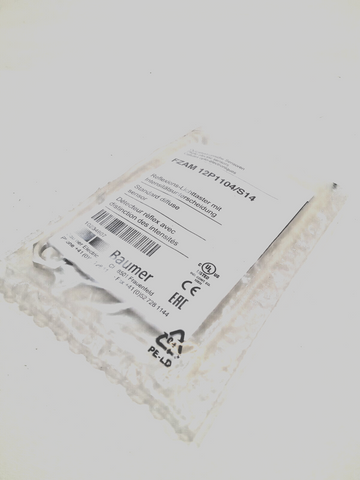 BAUMER FZAM 12P1104/S14 Reflection Light Sensor with Intensity Discrimination